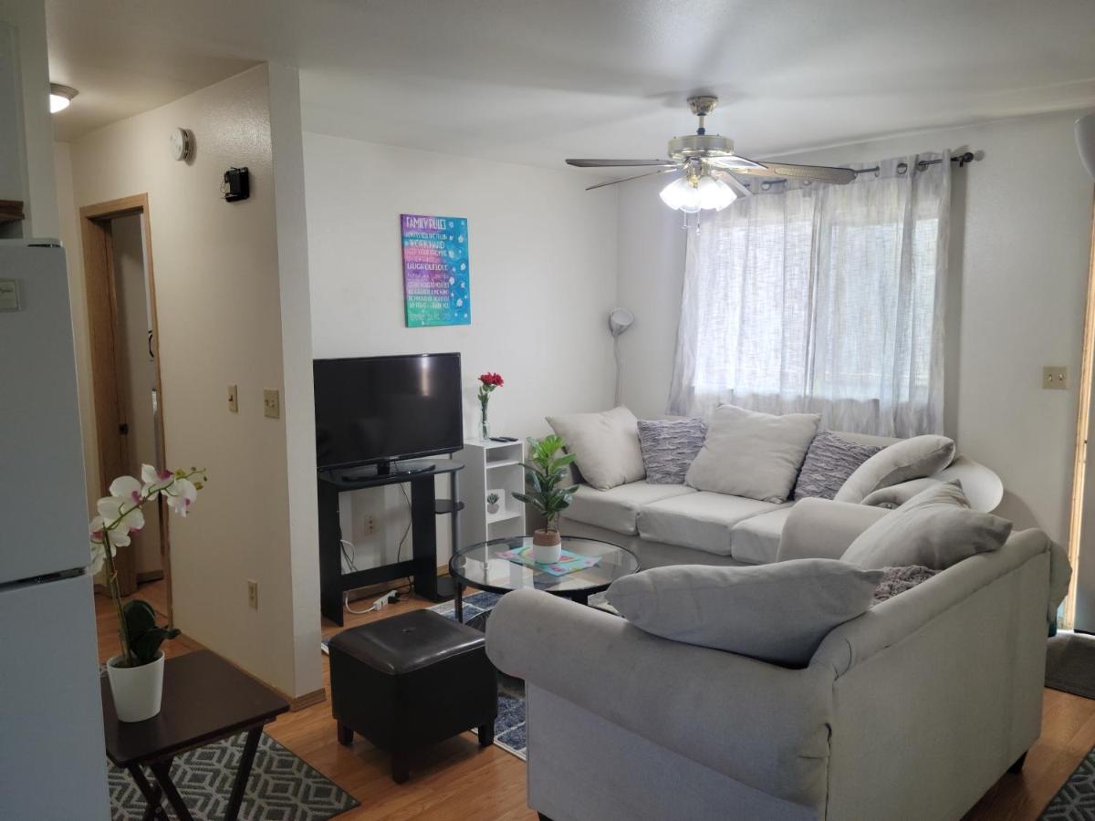 Rjn Apartment Феърбанкс Екстериор снимка